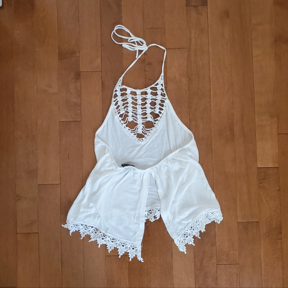 Halter tops - Picture 4 of 4